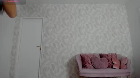 Elysa online show from 09/26/25, 04:49