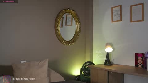 Snapshot of _eme chatting on 02/04/26, 07:42 Eme online show from 02/04/26, 07:42