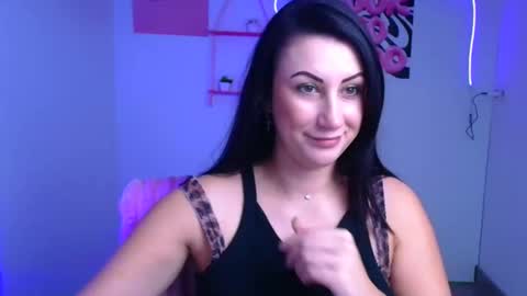 Emma online show from 11/28/25, 12:41