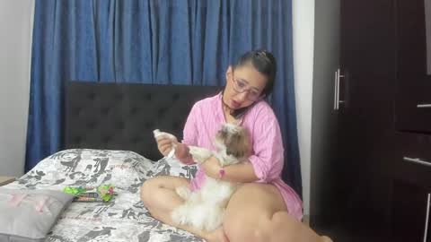 Snapshot of _emma_loyd_ chatting on 01/03/25, 07:07 Emma online show from 01/03/25, 07:07