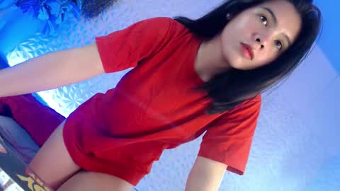 Snapshot of _esabel20_ chatting on 05/02/26, 11:37 HI LOVE IM ESABEL online show from 05/02/26, 11:37