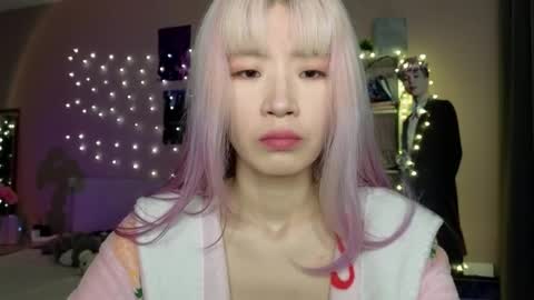 EveEva online show from 02/01/26, 07:18