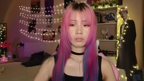 EveEva online show from 02/26/26, 01:04