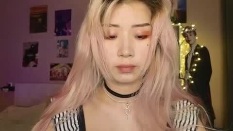 EveEva online show from 04/17/26, 12:46