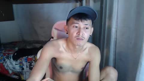 Snapshot of _everydaycum chatting on 04/26/26, 12:03 morg online show from 04/26/26, 12:03