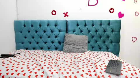 Snapshot of _exoticcouple_69 chatting on 02/28/25, 07:46 Paul And Ariana online show from 02/28/25, 07:46