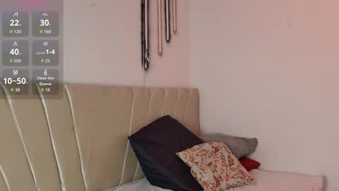 Snapshot of _exoticcouple_69 chatting on 10/24/25, 12:12 Paul And Ariana online show from 10/24/25, 12:12