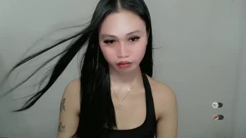 STEFFANNY WELL. online show from 01/04/25, 12:48