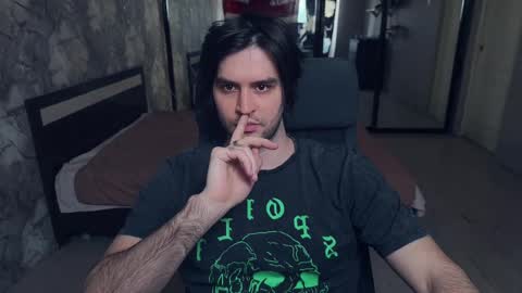 Snapshot of _fatrabbit chatting on 02/17/25, 12:59 Keanu online show from 02/17/25, 12:59