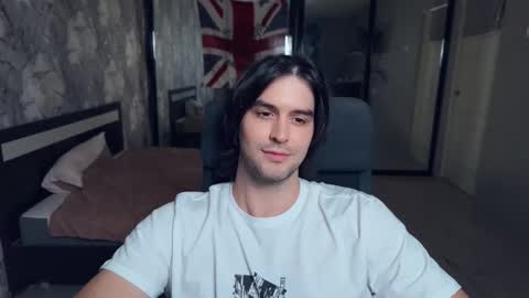 Snapshot of _fatrabbit chatting on 11/22/25, 03:22 Keanu online show from 11/22/25, 03:22