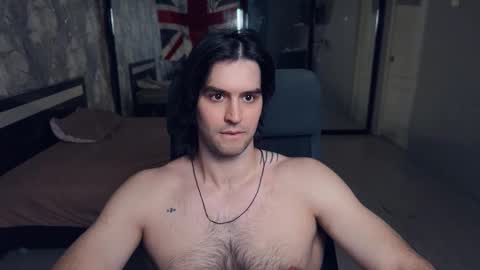 Snapshot of _fatrabbit chatting on 12/19/25, 03:08 Keanu online show from 12/19/25, 03:08