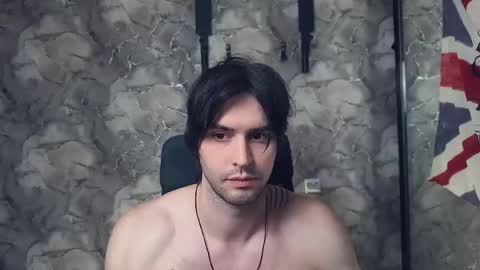 Snapshot of _fatrabbit chatting on 04/19/26, 12:04 Keanu online show from 04/19/26, 12:04
