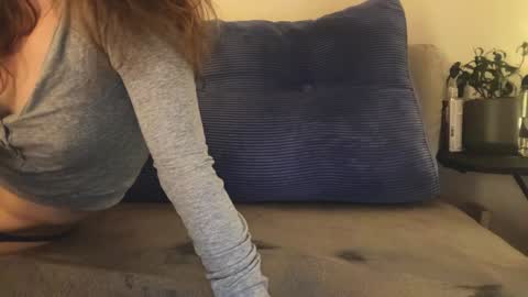 Snapshot of _feli_ chatting on 03/04/25, 02:06 all my social     online show from 03/04/25, 02:06