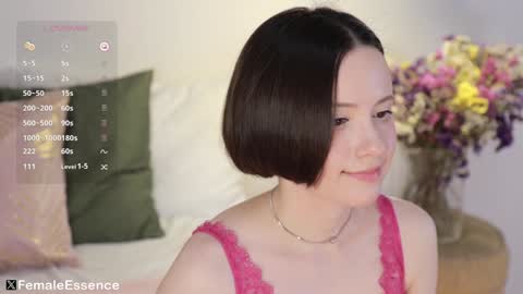 Essie  online show from 12/02/24, 12:19