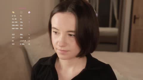 Essie  online show from 03/20/26, 07:30