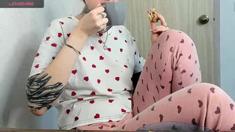 Alis online show from 03/04/25, 06:04