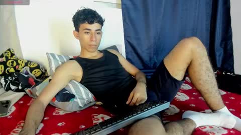 jair eduardo online show from 11/24/25, 01:00