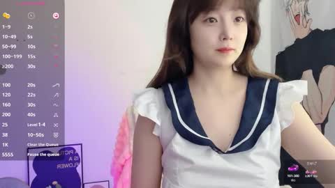 Snapshot of _flipped_ chatting on 12/21/25, 12:07 Flipped online show from 12/21/25, 12:07