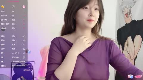 Snapshot of _flipped_ chatting on 02/02/26, 04:44 Flipped online show from 02/02/26, 04:44