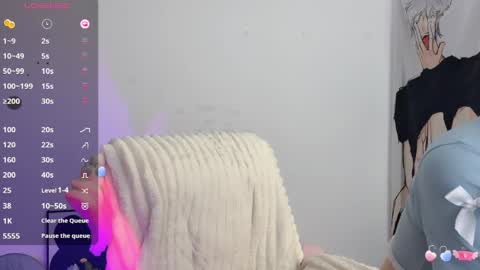 Snapshot of _flipped_ chatting on 04/05/26, 07:27 Flipped online show from 04/05/26, 07:27