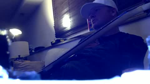 Rex online show from 02/08/26, 05:11