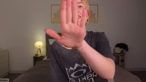 Snapshot of _freirene chatting on 03/08/26, 02:54 Iren online show from 03/08/26, 02:54