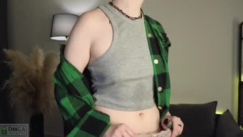 Snapshot of _freirene chatting on 04/10/26, 05:50 Iren online show from 04/10/26, 05:50