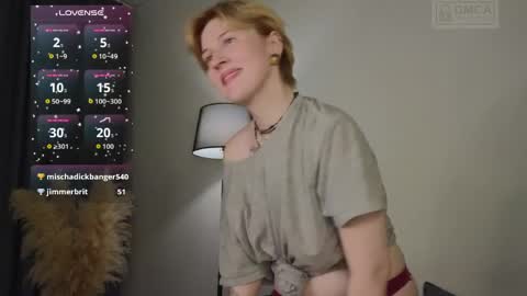 Snapshot of _freirene chatting on 04/18/26, 07:58 Iren online show from 04/18/26, 07:58