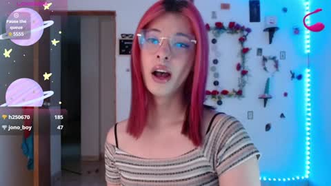 Snapshot of _galya_ chatting on 12/19/24, 01:07 Galya online show from 12/19/24, 01:07