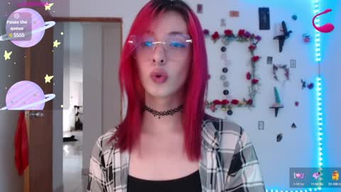 Snapshot of _galya_ chatting on 02/06/25, 01:54 Galya online show from 02/06/25, 01:54