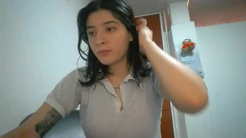 Mia-foster online show from 01/16/26, 08:13