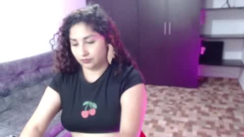 Snapshot of _gia_dior chatting on 03/16/26, 11:42 Gia Independent model online show from 03/16/26, 11:42