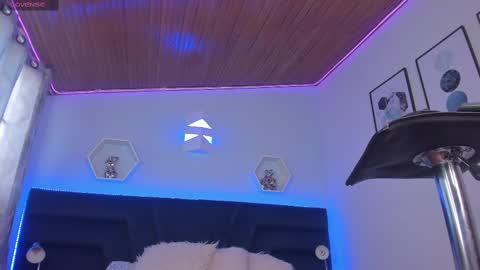 Snapshot of _giarose chatting on 02/11/25, 05:29 Gia Rose online show from 02/11/25, 05:29