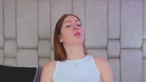 Ginger Cherry online show from 01/19/26, 07:56