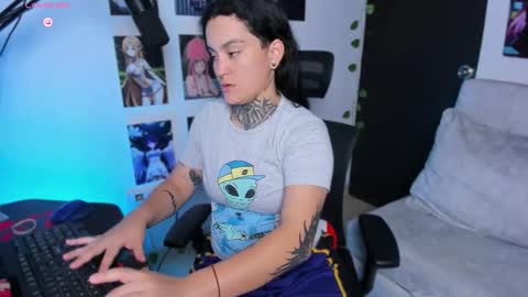 LEEP  online show from 11/10/25, 01:48