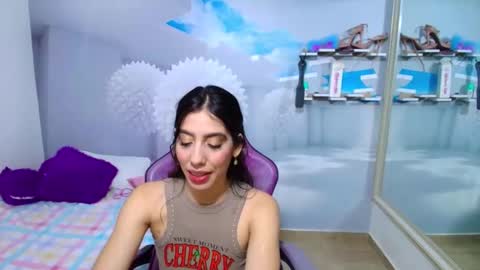 _gold_strawberry_ online show from 05/05/26, 10:51
