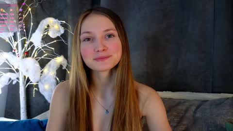 Snapshot of _green_green_ chatting on 01/11/25, 01:16 Milly online show from 01/11/25, 01:16