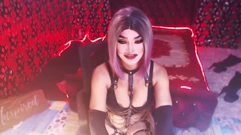 Snapshot of _hailyourqueenx chatting on 12/03/24, 01:19 GoDDess  Chloe online show from 12/03/24, 01:19