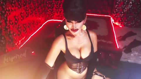 Snapshot of _hailyourqueenx chatting on 12/21/24, 01:15 GoDDess  Chloe online show from 12/21/24, 01:15