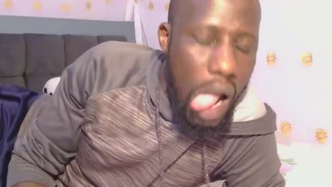 Snapshot of _hairlyboy chatting on 02/17/26, 06:58 _hairlyboy online show from 02/17/26, 06:58