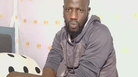 Snapshot of _hairlyboy chatting on 02/18/26, 06:26 _hairlyboy online show from 02/18/26, 06:26