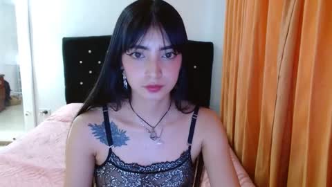 Snapshot of _hanna_69 chatting on 01/15/25, 10:57 Hanna online show from 01/15/25, 10:57