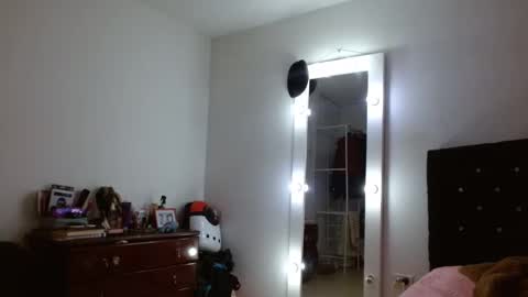 Snapshot of _hanna_69 chatting on 03/04/25, 12:50 Hanna online show from 03/04/25, 12:50