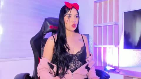 hanna online show from 05/02/26, 02:22