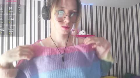 Snapshot of _hanna_moon_ chatting on 12/19/24, 08:23 Hannaolotl online show from 12/19/24, 08:23