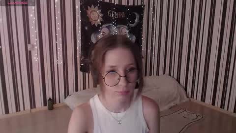 Snapshot of _hanna_moon_ chatting on 09/19/25, 09:00 Hannaolotl online show from 09/19/25, 09:00