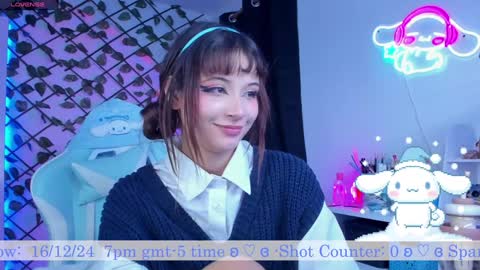 Snapshot of _heavenly_blue_ chatting on 12/16/24, 08:31 Bluey online show from 12/16/24, 08:31