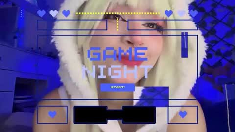 Snapshot of _heavenly_blue_ chatting on 11/18/25, 01:33 Bluey online show from 11/18/25, 01:33