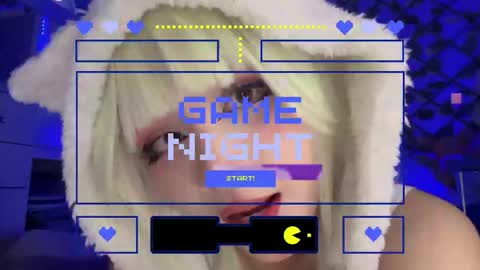 Snapshot of _heavenly_blue_ chatting on 11/22/25, 04:00 Bluey online show from 11/22/25, 04:00