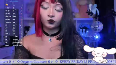 Snapshot of _heavenly_blue_ chatting on 11/27/25, 02:02 Bluey online show from 11/27/25, 02:02